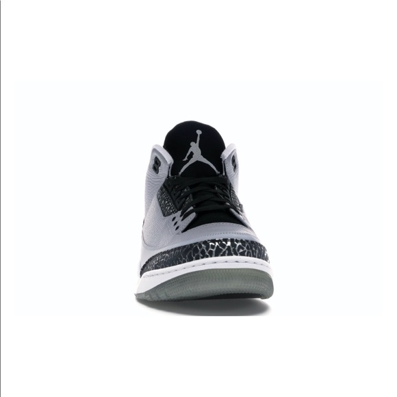 Nike Air Jordan 3 Retro Wolf Grey - Picture 2 of 9